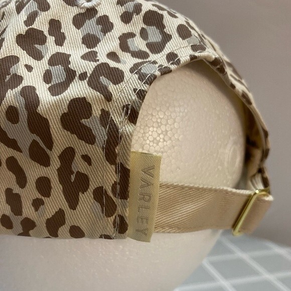 Women’s VARLEY James Adjustable Cap CUTE Tan Leo Hat Anthropologie Leopard Print - Picture 4 of 9